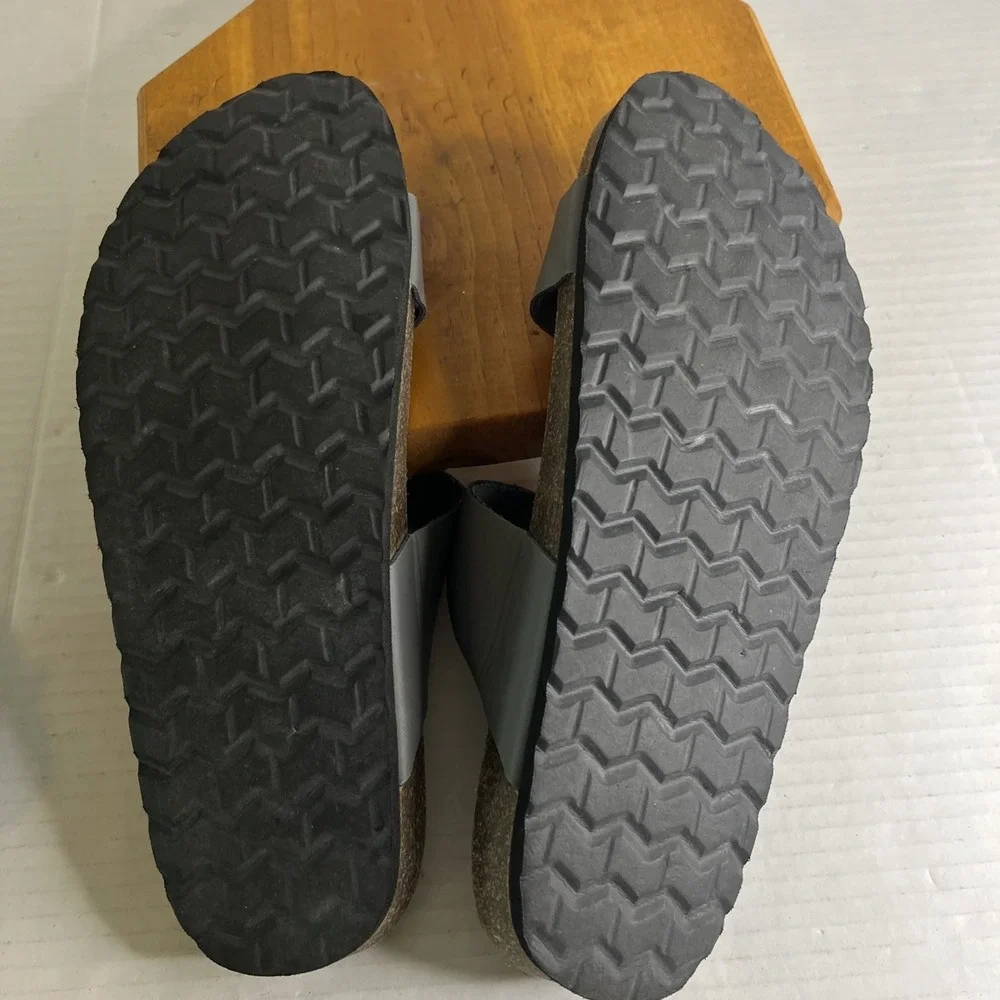 Cliffs By White Mountain Sandals Womens 7.5 M Gionna Slip‎ On Flip Flops Grey